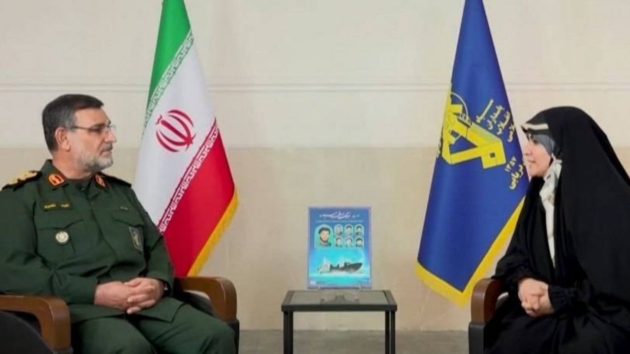 ایران زیر بار زور نمی‌رود/ تا پای جان از جزایر ایرانی دفاع خواهیم کرد