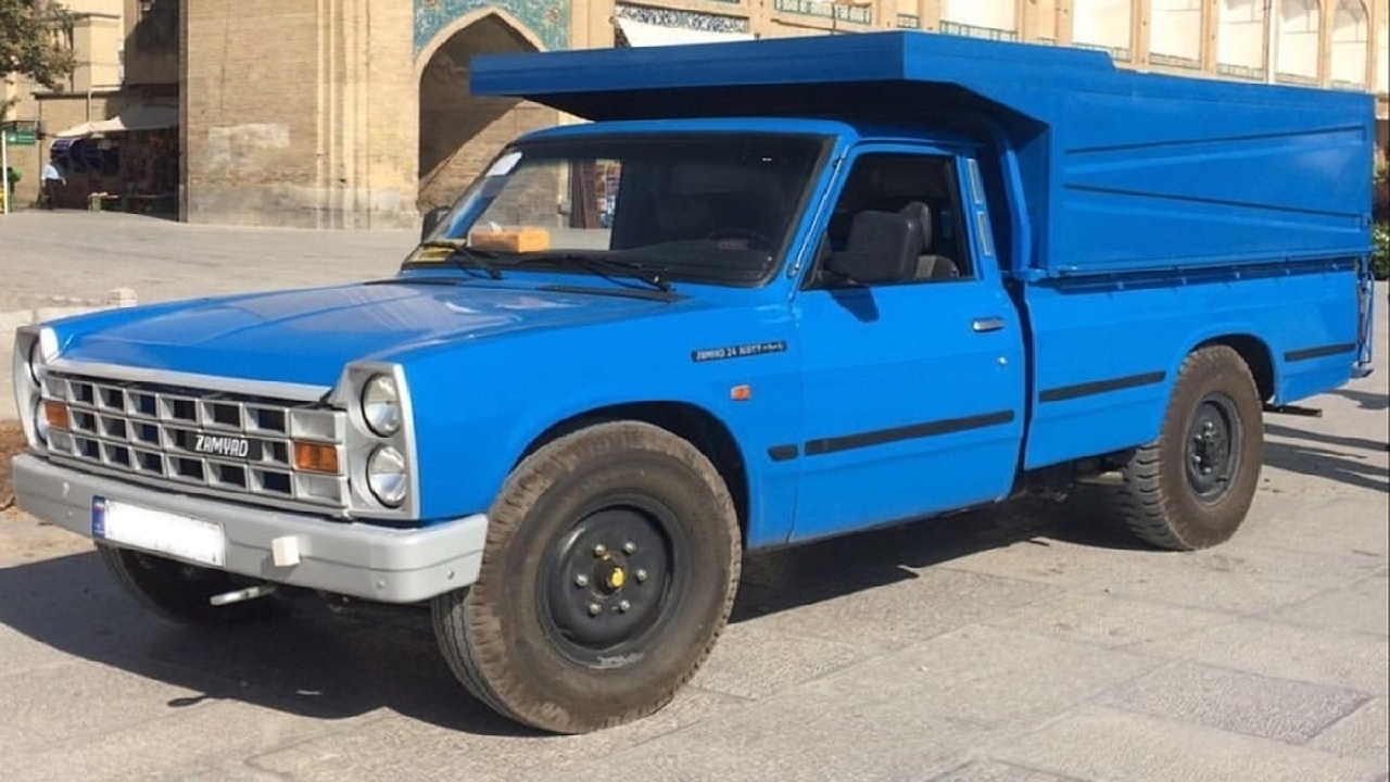 واگذاری هزار دستگاه خوروی وانت به مددجویان کمیته امداد