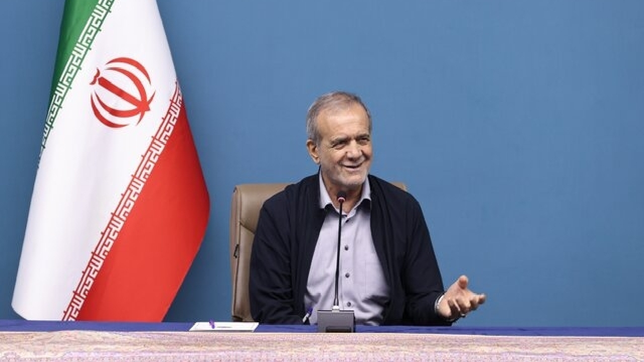 پزشکیان: تمام توانم را برای حل مشکلات تولیدکنندگان و فعالان اقتصادی به‌کار گرفته‌ام