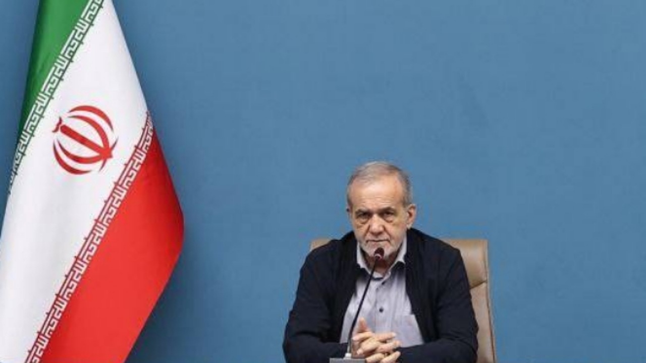 کشور‌های اسلامی باید همچون اعضای یک پیکر واحد در مسیر صلح و برادری گام بردارند