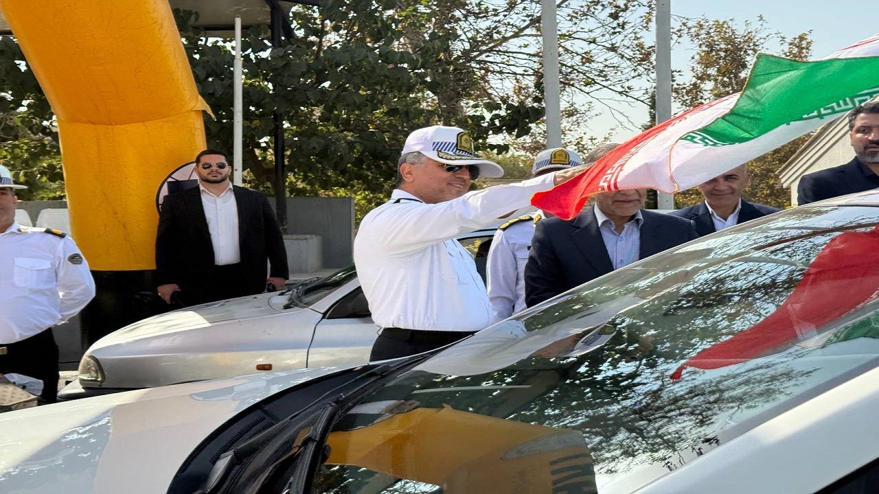 برگزاری رالی خانوادگی پلیس راهور/ نشاط اجتماعی در کنار ارتقای فرهنگ ترافیک