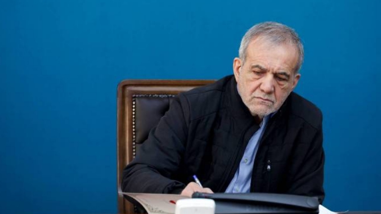 پزشکیان:سینماگران چشم‌انداز درخت پربار ایران فرهنگی را ترسیم کنند