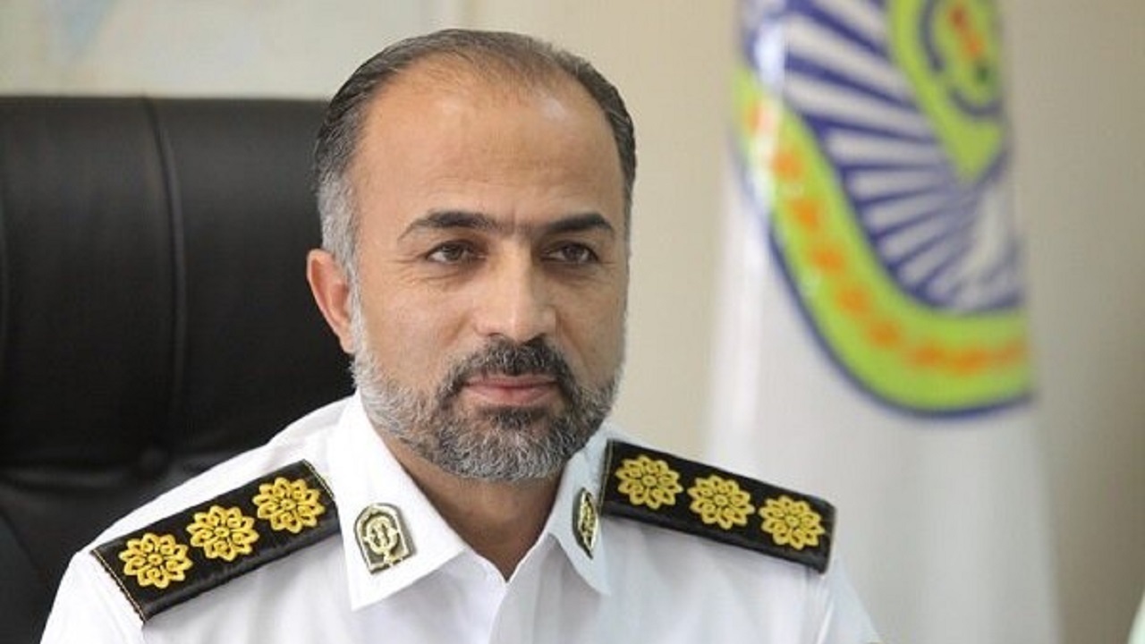 هوشیاری پلیس راه اصفهان، نجات خانواده خسته از حادثه احتمالی در محور کاشان – اصفهان