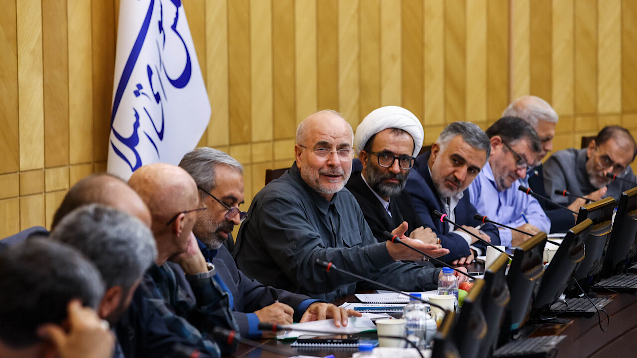 قالیباف: راهکار تکمیل مترو حومه تهران، استفاده از ظرفیت بخش‌خصوصی است