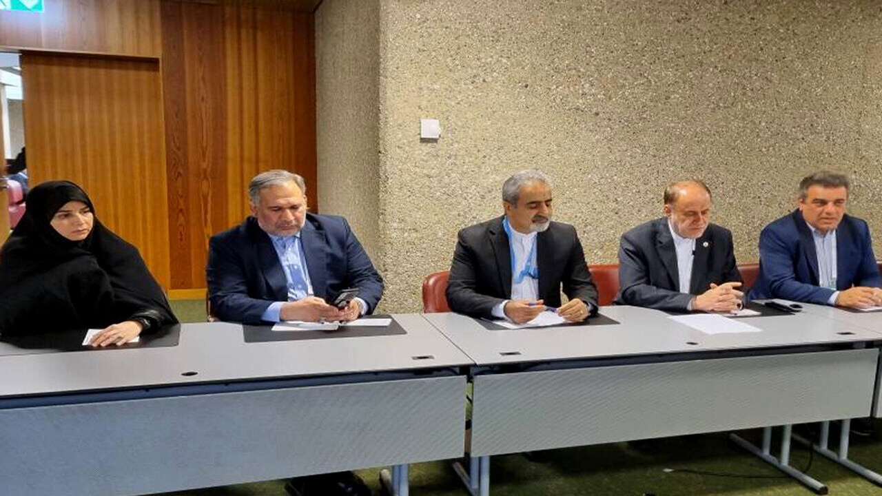 نایب رئیس مجلس: اتحادیه اروپا به قوانین و اصول اخلاقی پایبند باشد