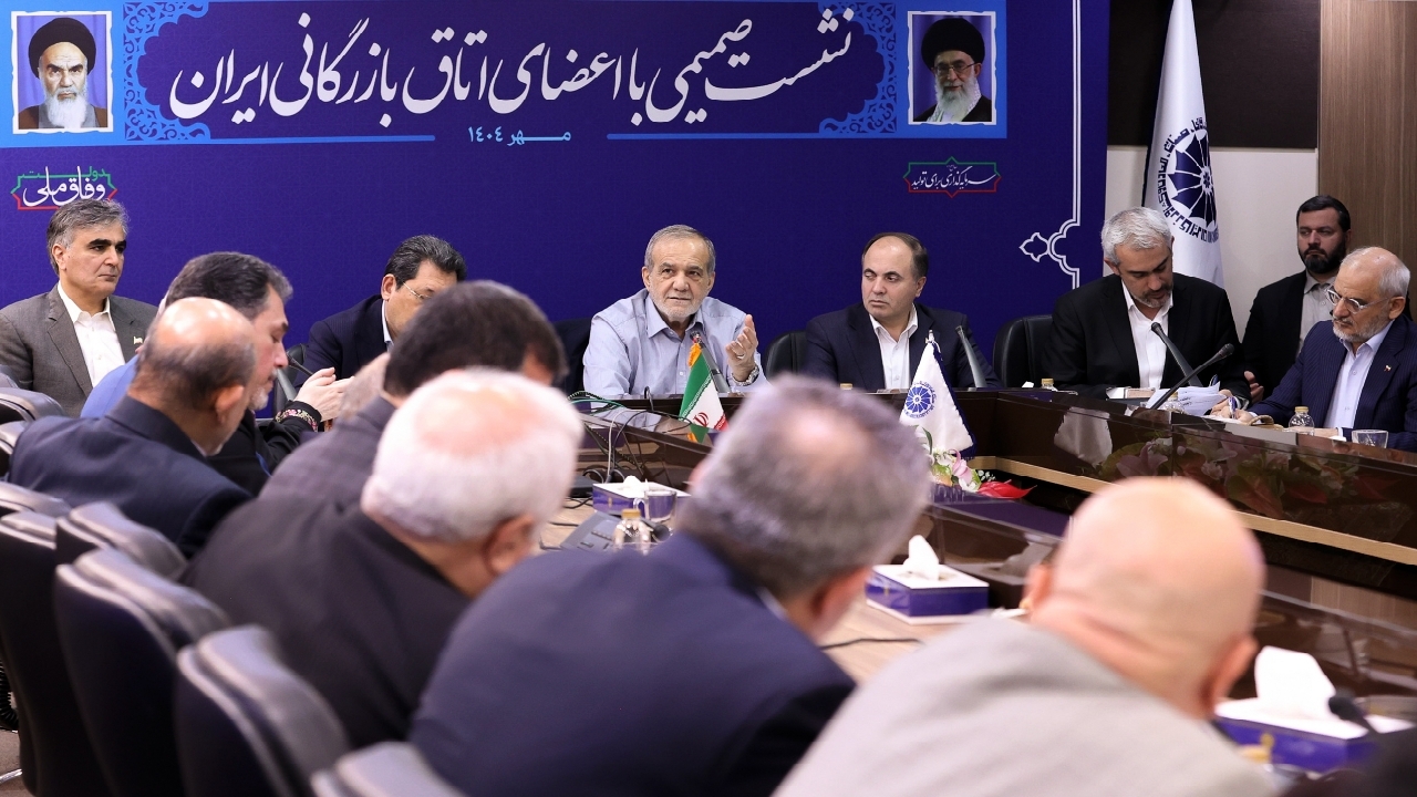 همکاری امروز سران قوا فرصتی مغتنم در راستای ایجاد رشد اقتصادی است