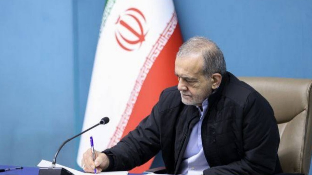 انتصاب حبیب الله حقیقی به عنوان نماینده ویژه رئیسجمهور در ستاد مرکزی مبارزه با قاچاق کالا و ارز