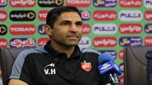 هیچ انگیزه مادی در ماندن من در پرسپولیس وجود ندارد/ متاسفانه گریبانگیر یکسری مسائل حاشیهای شدیم
