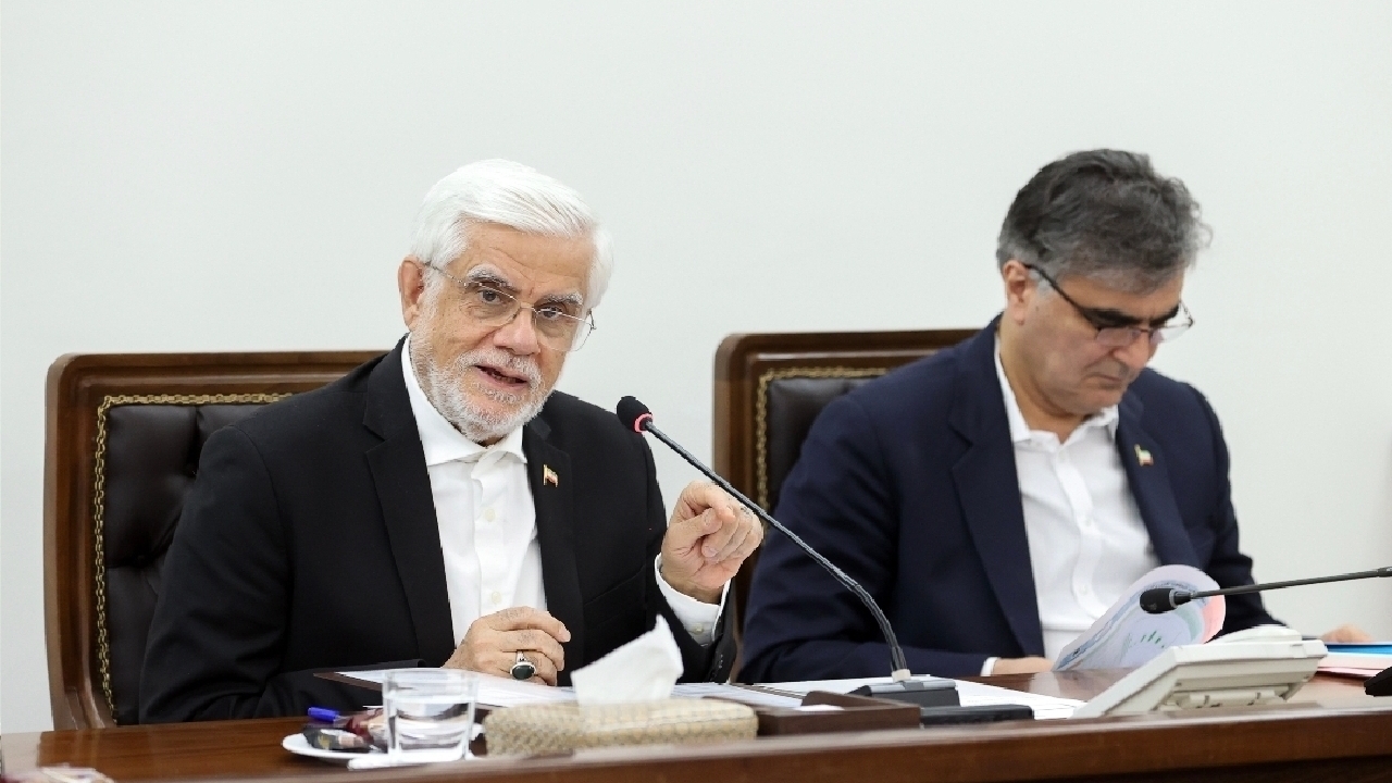 عارف: اگر وارد مچ‌گیری شویم، نمی‌توانیم به اهداف برنامه هفتم دست یابیم