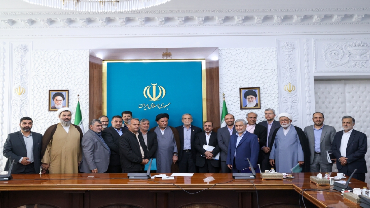 انتقاد پزشکیان از مخالفت و مقاومت مقابل اصلاح و کوچک کردن نظام اداری