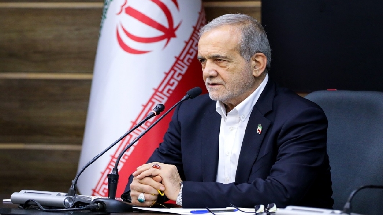 پزشکیان: دانشمندانی داریم که نیاز ما به بیگانگان را کاهش می‌دهند