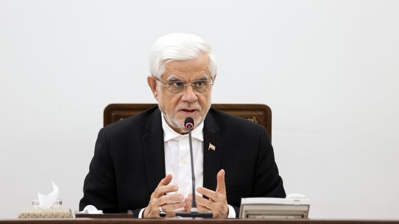 عارف مطرح کرد: لزوم تجدیدنظر در اداره دانشگاهها