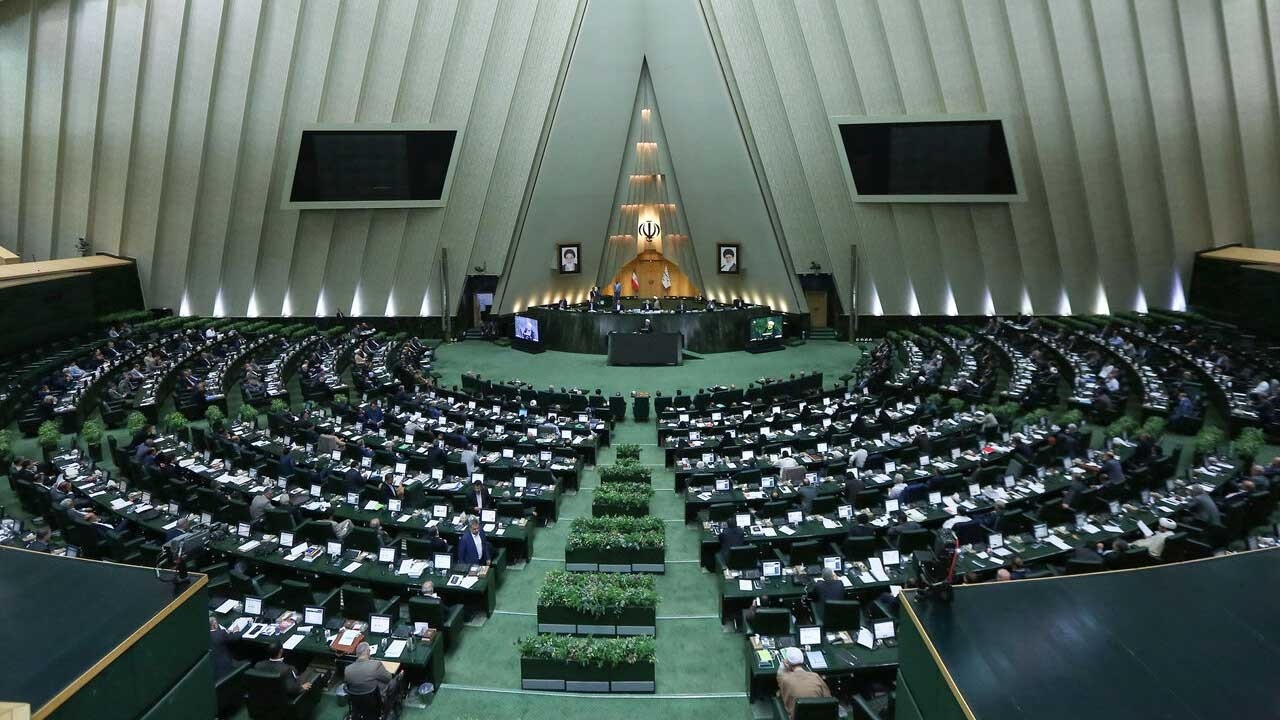 بررسی ایرادات شورای نگهبان به حذف چهار صفر از پول ملی در دستورکار مجلس