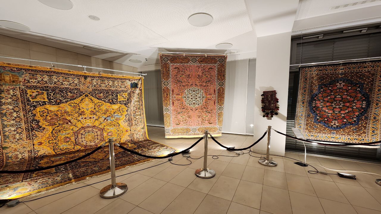 روز «هنر فرش ایرانی» در سفارت ایران در برلین برگزار شد
