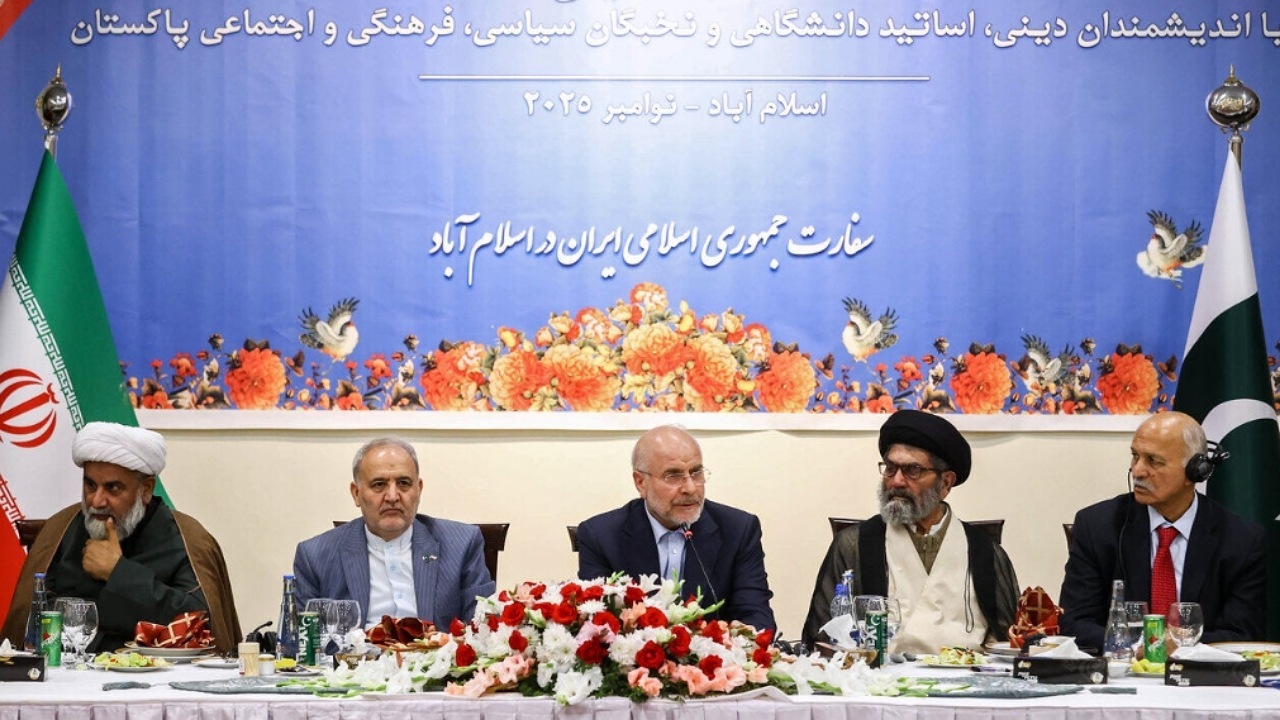 قالیباف: صلح تحمیلی و جنگ تحمیلی استقلال کشور‌های مسلمان را هدف قرار داده است