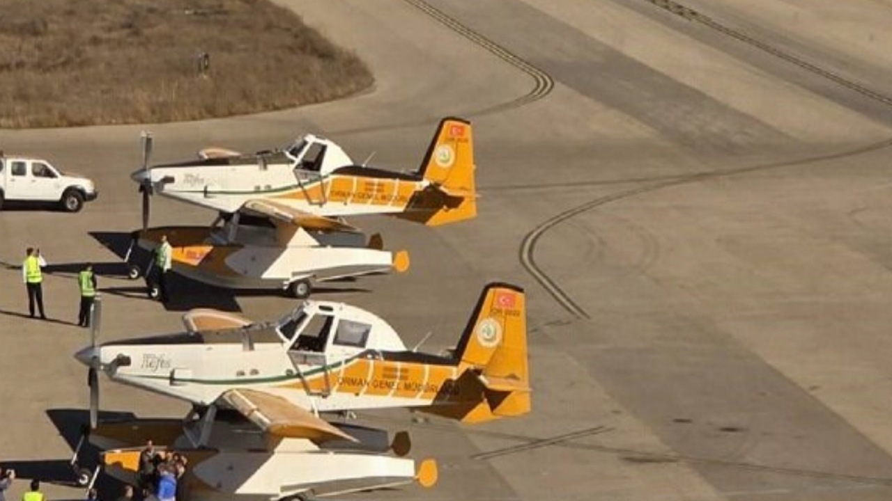 هواپیماهای آبپاش ترکیهای وارد ایران شدند