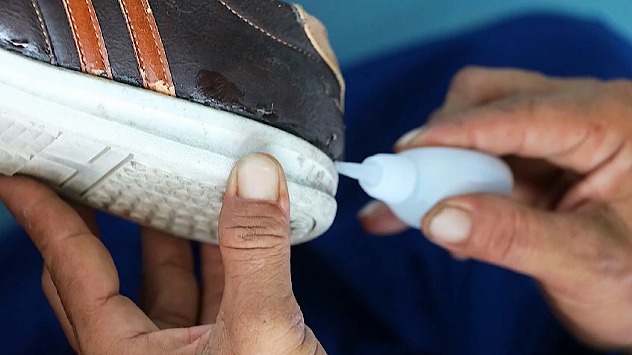راهنمای کامل تعمیر کفش‌های ورزشی، کوهنوردی و روزمره