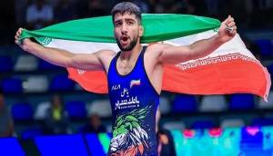 ستاره کشتی ایران، زیر تیغ جراحی