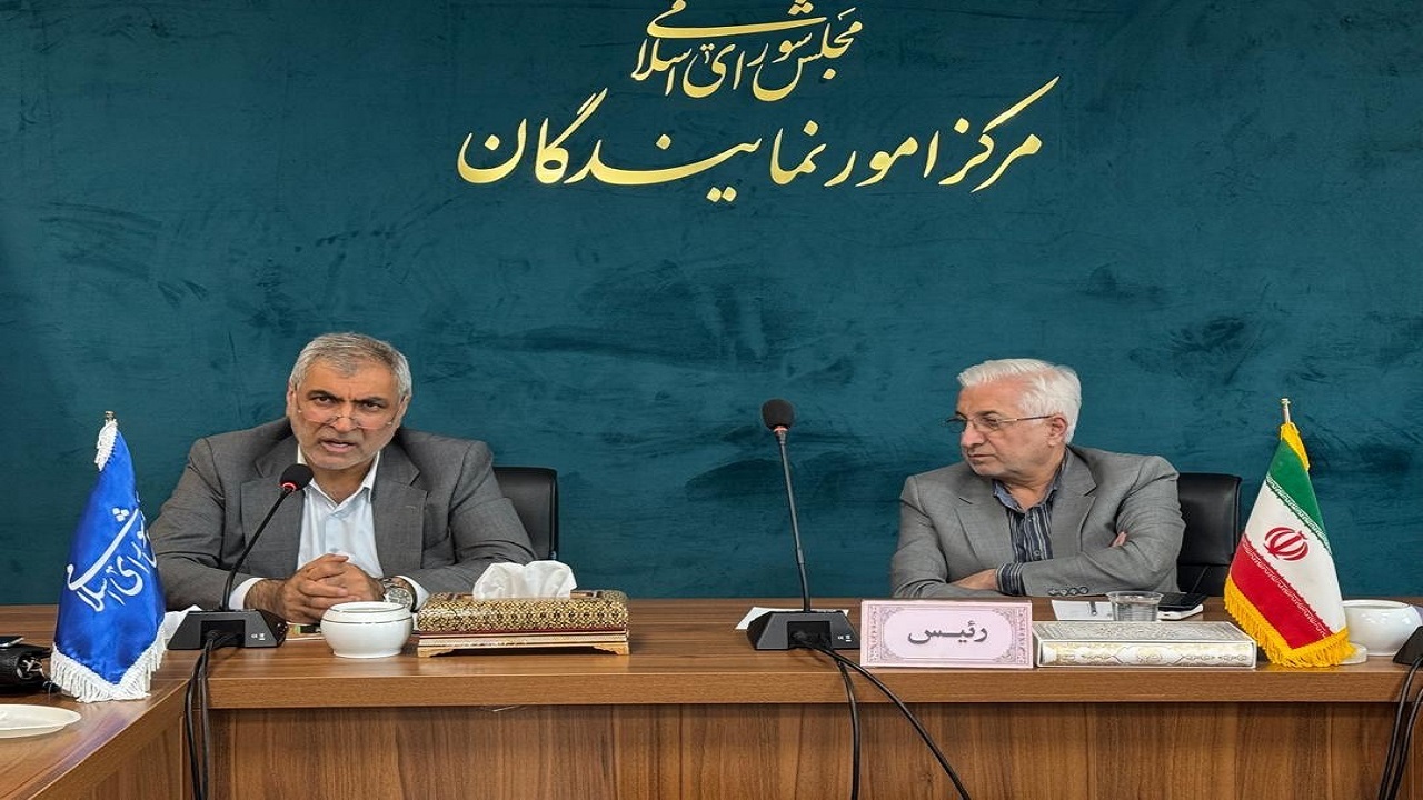 خانه قانون در خراسان شمالی تشکیل میشود/ تاکید بر حل مسئله آب و کشاورزی از طریق هوش مصنوعی