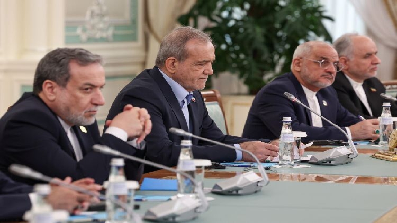 امضا و تبادل ۷ سند و تفاهمنامه همکاری دوجانبه میان ایران و قزاقستان