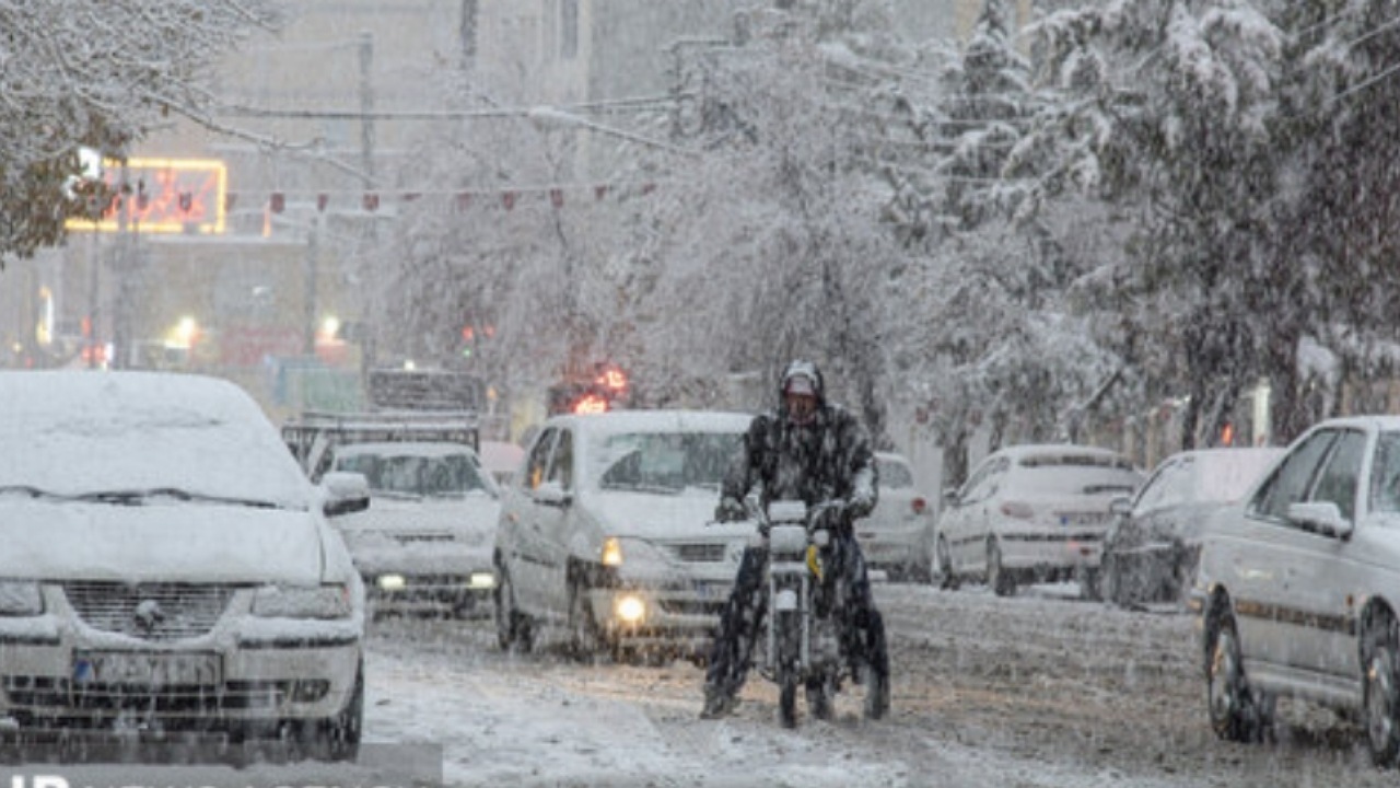 آمادهباش کامل مدیریت بحران در پی بارشهای گسترده در آذرماه