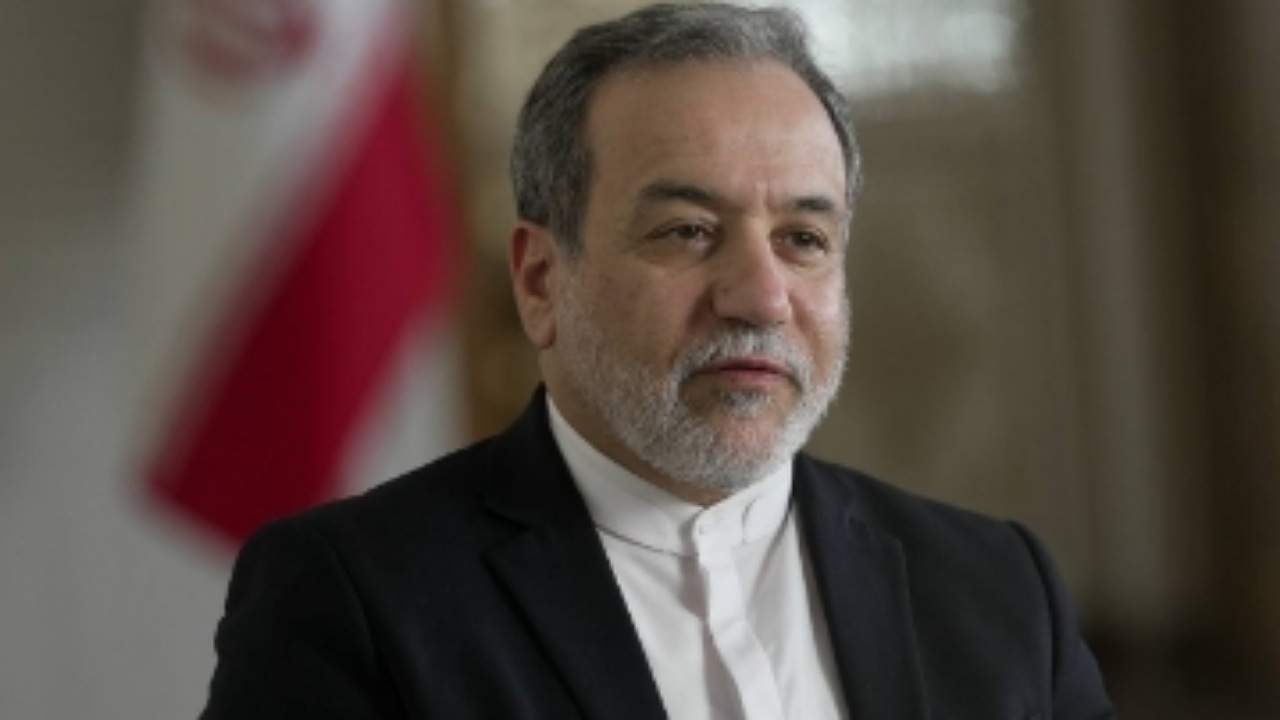 نیروهای مسلح و مردم ایران در هر شرایطی آمادگی دفاع از کشور را دارند