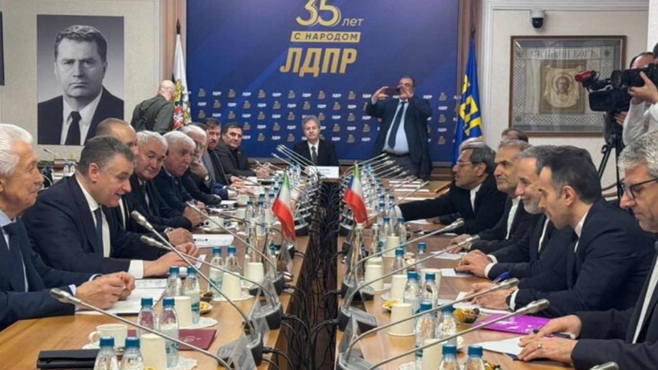 حضور عراقچی در مجلس دومای‌روسیه