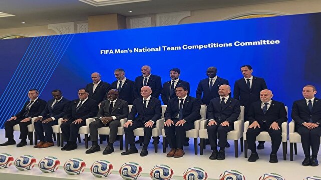 جلسه تاج با اینفانتینو درباره حضور اعضای تیم ملی در جام جهانی ۲۰۲۶