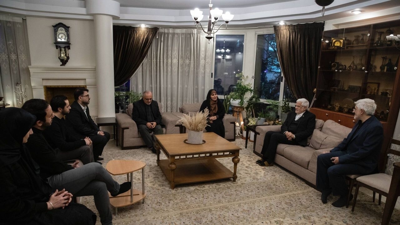 عارف: پایبندی به تفکر و گفتمان از ویژگی‌های برجسته خانم بروجردی بود