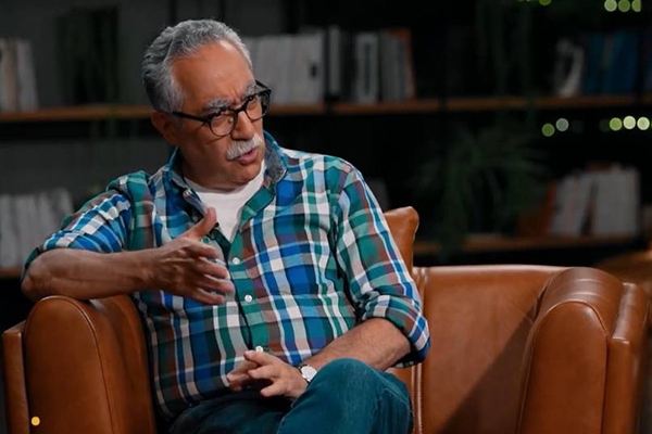 فرهاد توحیدی: رماننوشتن باشد برای بازنشستگی/از جمهوری تا بهارستان تاریخ معاصر است