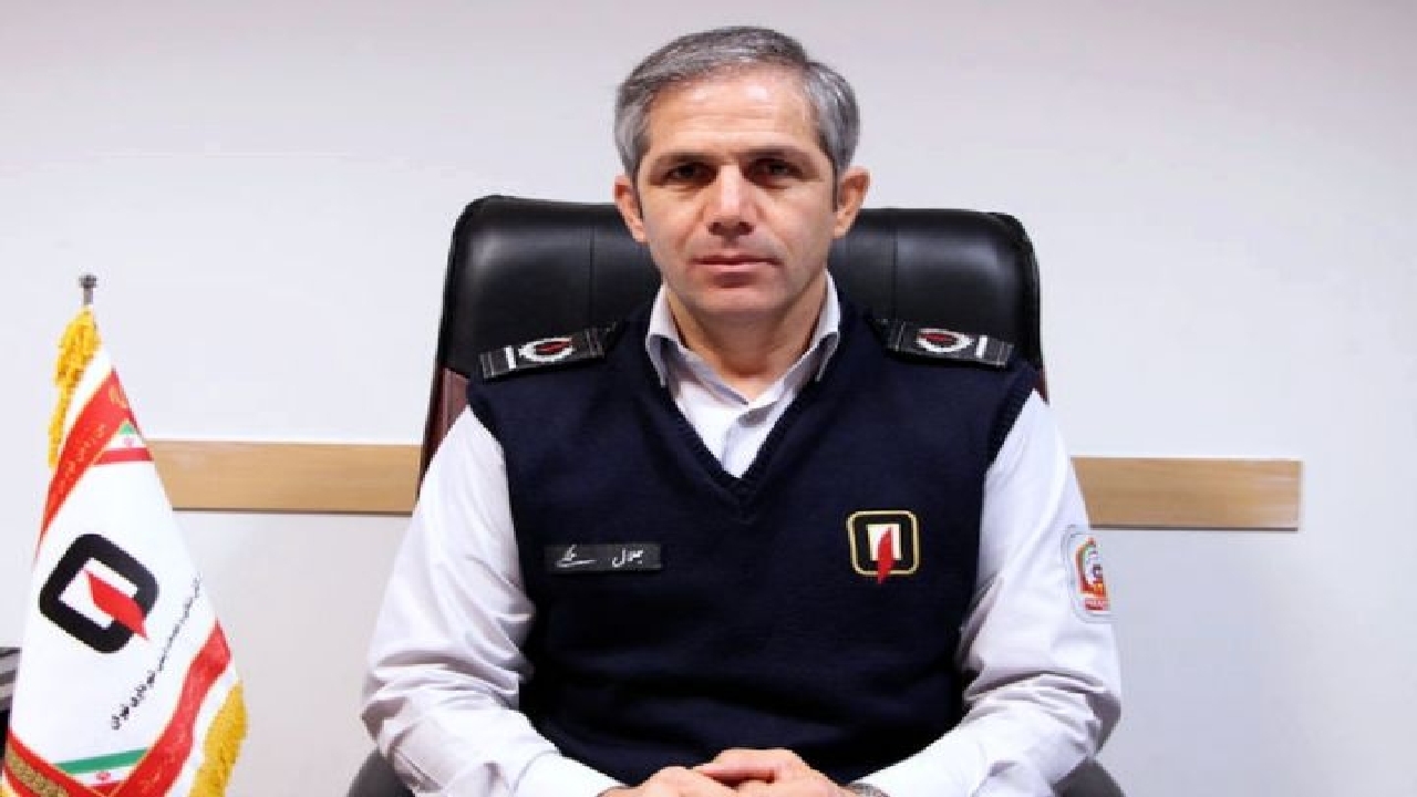 مهار آتشسوزی در ساختمان اداری ـ تجاری ششطبقه در یوسفآباد