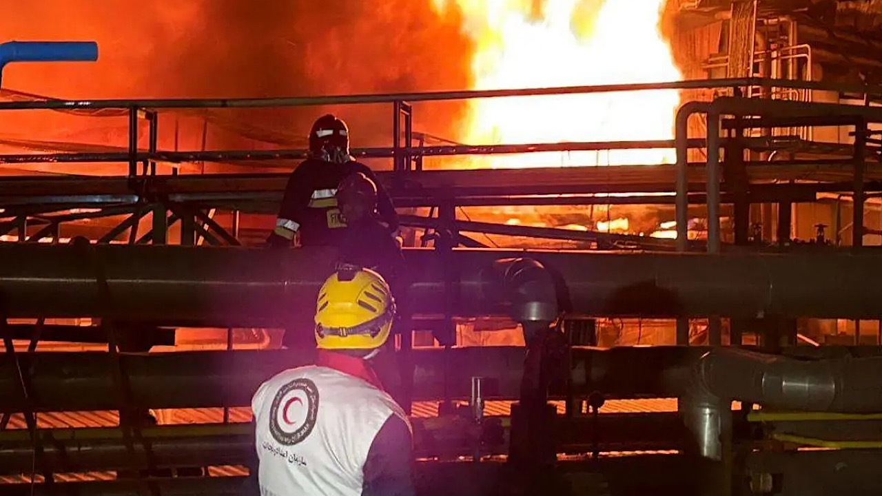 آتش‌سوزی کارخانه لبنیات آمل مهار شد