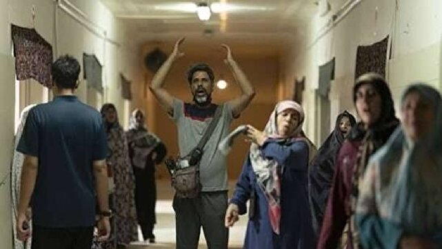 جوانی میان سرکوب و ایدئولوژی؛ خوانش اجتماعی از «دو نیمه ماه»