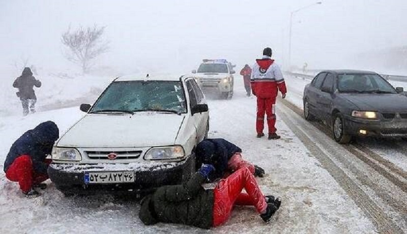 نجات ۷۹۷ نفر از برف و کولاک در ۸ استان