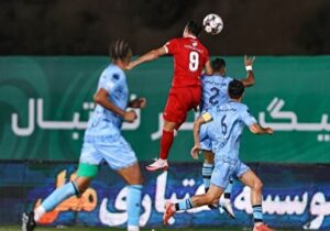 پرسپولیس ۰ – ۰ چادرملو اردکان/ گزارش زنده بازی