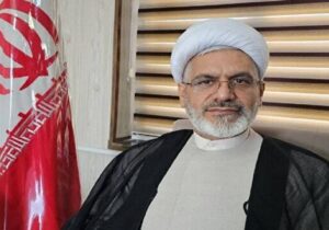 عده‌ای محدود از هنرمندان درخصوص جشنواره فجر در زمین دشمن بازی کردند