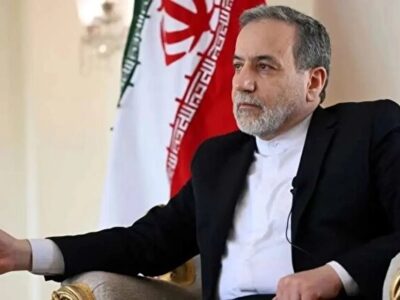 عراقچی: موشکها و مسائل منطقهای قابل مذاکره نیست