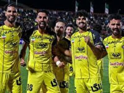 سپاهان ۰ – ۰ الاهلی/ گزارش زنده بازی