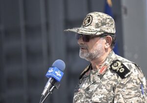 سردار تنگسیری: اشراف اطلاعاتی نیروی دریایی سپاه در تنگه هرمز کامل و ۲۴ ساعته است