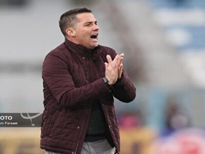 هواداران پرسپولیس بدانند کم کاری نمی‌کنیم/ با برد برابر خیبر به کارمان ادامه می‌دهیم