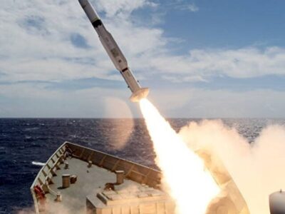 موشک پدافندی دریاپایه صیاد ۳-G از روی ناو شهید صیاد شیرازی شلیک و عملیاتی شد