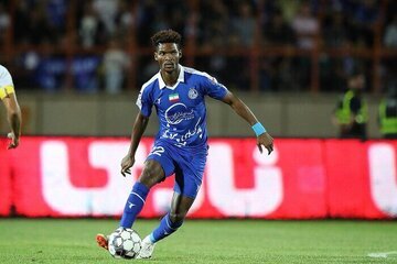 استقلال به وکلای اروپایی متوسل شد استقلال به وکلای اروپایی متوسل شد