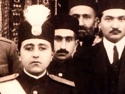 «احمدشاه» به اتفاق ولیعهد انگلستان و در لندن