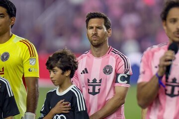 شرط عجیب مسی برای پیوستن به گالاتاسرای