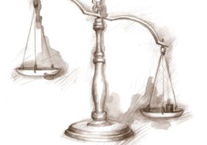 چرا موقع دفاع از حق خود میترسیم؟!