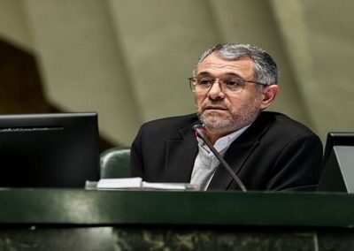 خودروسازان داخلی در شرایط رقابتی نمی‌توانند فعالیت کنند / قانون ساماندهی بازار خودرو سالهاست که خاک می‌خورد