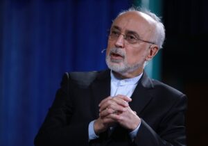 هشدار صالحی؛ تعلل می‌تواند فرصت دیپلماسی را بسوزاند