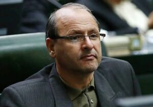 انتقال مذاکرات از ترکیه به عمان برای جلوگیری از منطقه‌ای شدن گفت‌و‌گو‌ها بود / نفوذ اسرائیل بر آمریکا شانس موفقیت مذاکرات را کاهش داده است