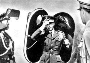 نزدیک بود رکورد شاه در فرار به ۳مرتبه برسد/درخواست سفیر مصدق در عراق: محمدرضا را تحویل دهید!