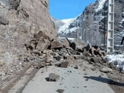 ریزش کوه در محور ریلی منطقه آذربایجان